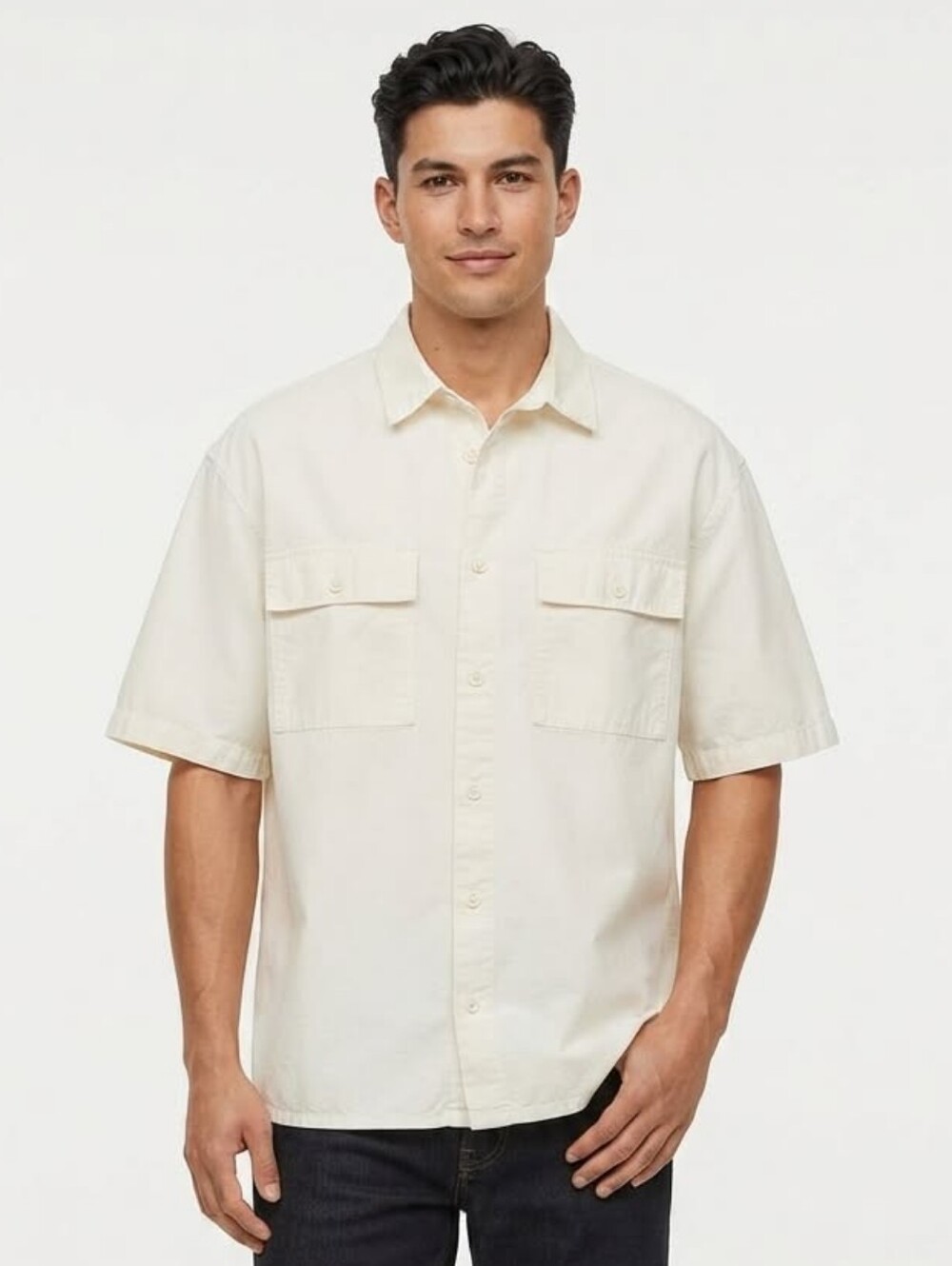 H & M Shirt Relaxed Fit Cream Short Sleeve Button-Up Size Large